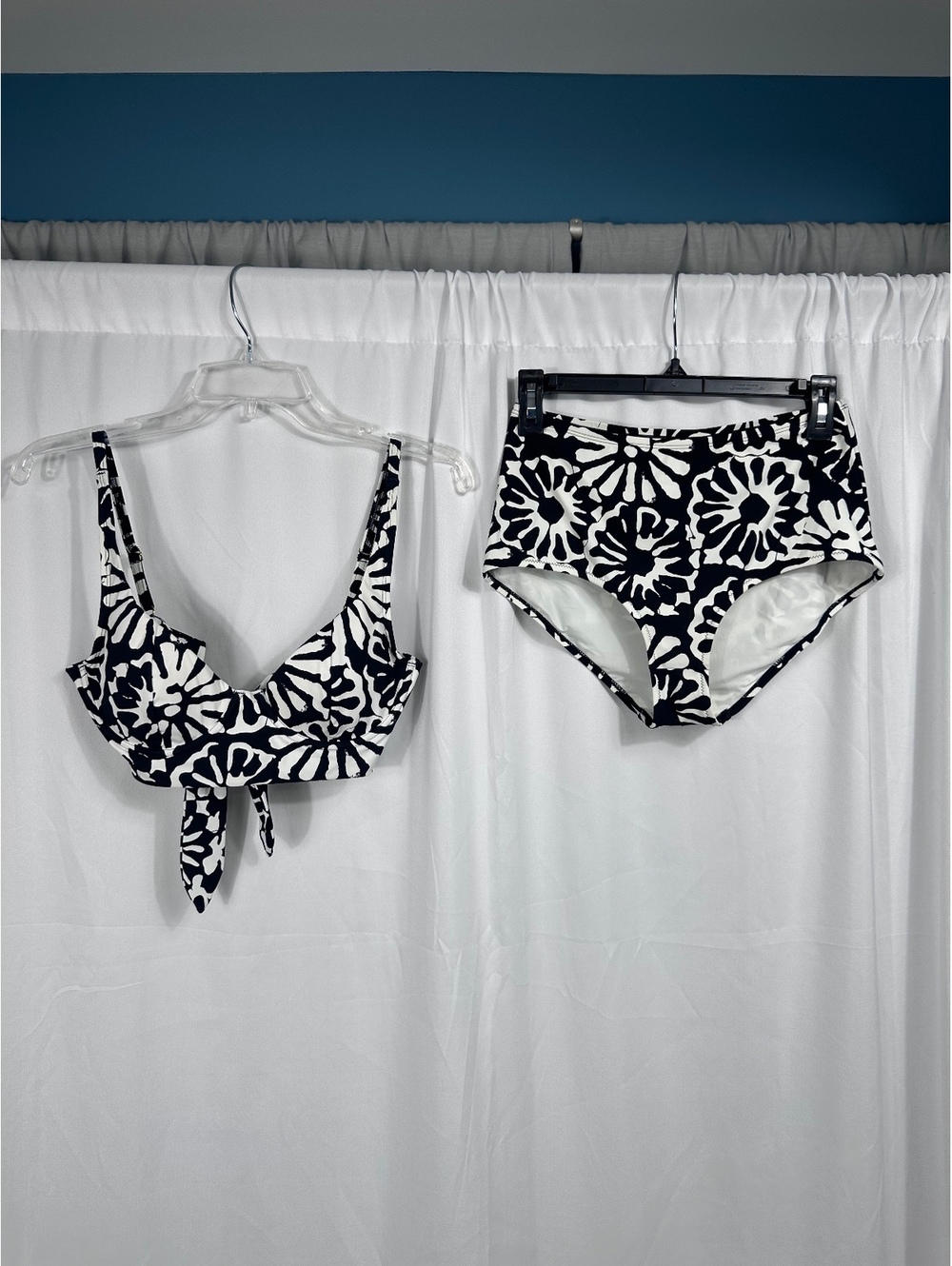 Tory Burch Black and White Floral Print High-Waisted Bikini Set Size Small